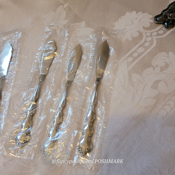 lot of 11 ONEIDA rare! Mozart NEW sealed sleeves stainless steel butter knives - Picture 4 of 14